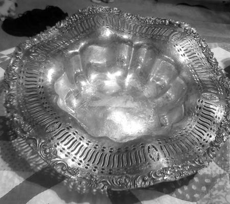 3236 (Silverplate, Hollowware) 14" Centerpiece Bowl