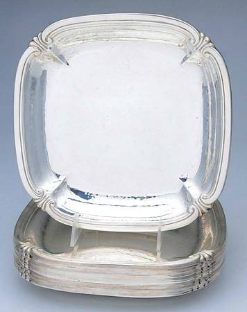 D187 (Sterling, Hollowware) 9" Luncheon Plate - Set of 12