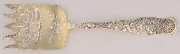 Rose (Sterling, 1881) Sardine Serving Fork Tined Large Bright Cut