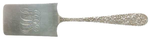 Repousse (Sterling, 1910) Solid Hot Cake Server