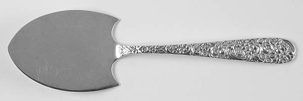 Repousse (Sterling, 1910) Small Solid Pie Knife