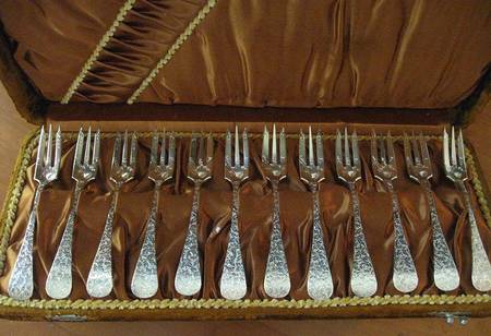 JSE1 (Sterling) Bright Cut Fork-Oyster