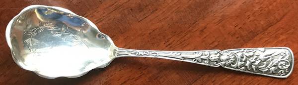 JSK2 (STERLING) Sugar Shell Spoon