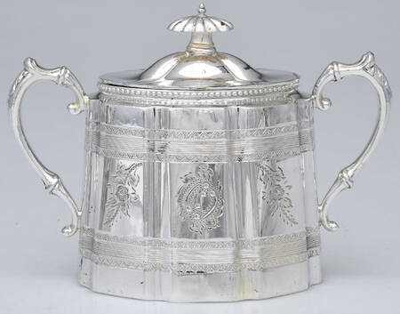 8574 (Silverplate, Hollowware) Sugar Bowl & Lid