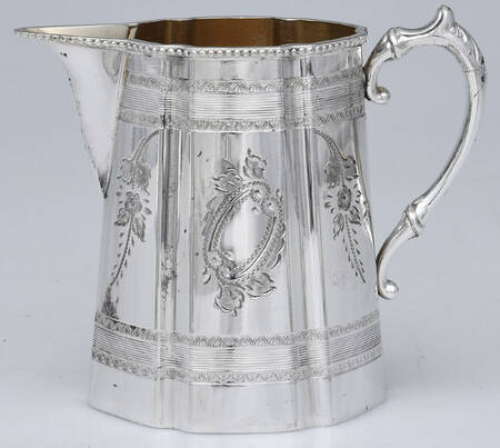 8574 (Silverplate, Hollowware) Creamer