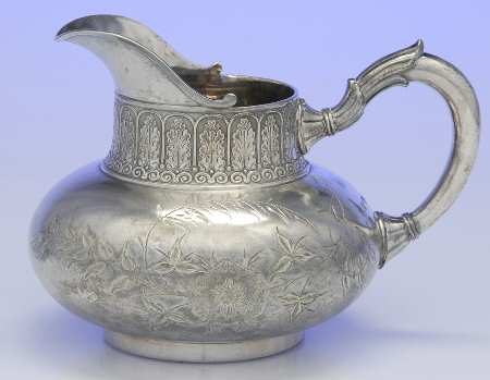 1948 (Silverplate, Hollowware) 32 Oz Pitcher