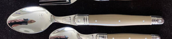 Laguiole-Mastic Taupe (Stainless) Place/Oval Soup Spoon