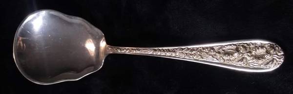Corsage (Sterling, 1935, No Monogram) Small Solid Berry/Casserole Spoon