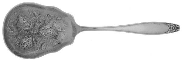 Puritan (Sterling, 1922) Small Chased Berry Spoon-3 Berries