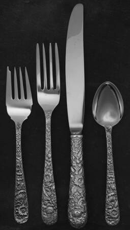 Repousse (Sterling, 1828) 32 Piece Estate Set