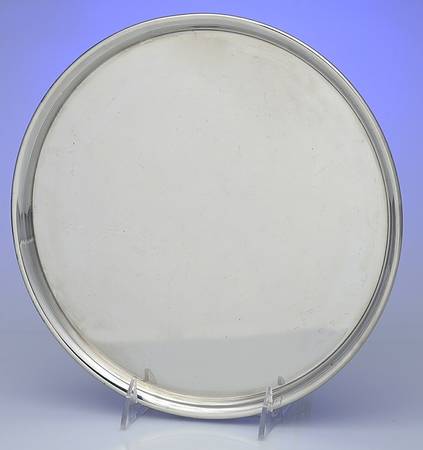 Williamsburg (Pewter, Hollowware) Small Round Pewter Tray
