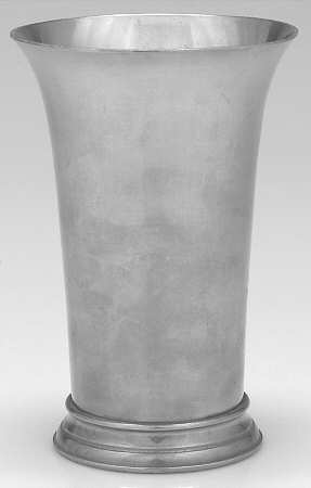 Williamsburg (Pewter, Hollowware) 6" Vase