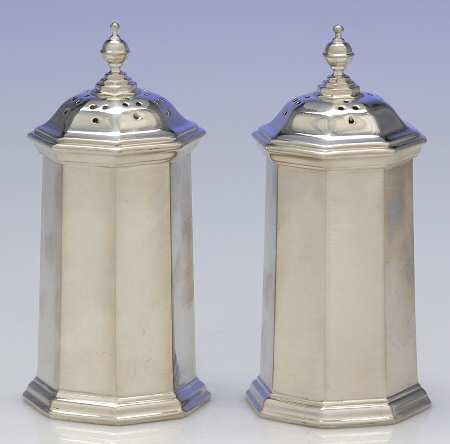 Williamsburg (Pewter, Hollowware) Salt & Pepper Set