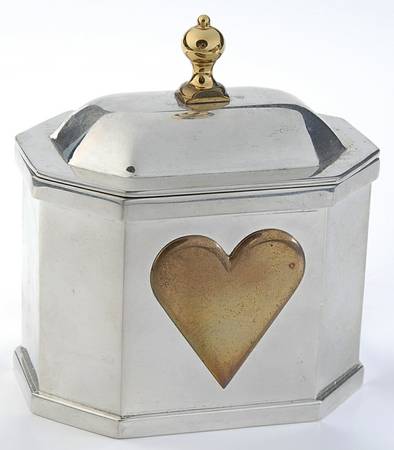 Williamsburg (Pewter, Hollowware) Heart Box
