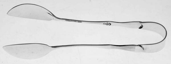 Williamsburg Queen Anne (Sterling, 1940) Sugar Tongs Solid HC