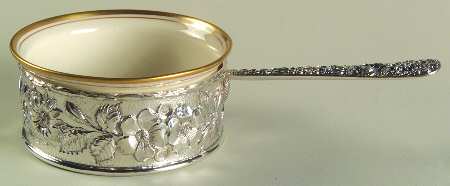 Repousse-Full Chased-Hand Chased Ramekin W/Lenox Liner