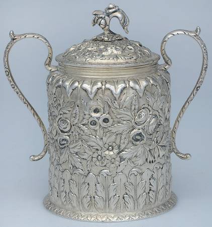 Repousse (Coin, Hollowware, No Landscape) Sugar Bowl & Lid