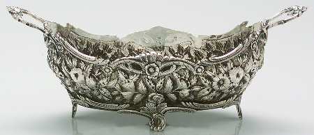 Repousse (Coin, Hollowware, No Landscape) 9" 4 Toed Oval Vegetable