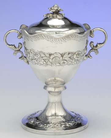 Repousse (Coin, Hollowware, No Landscape) Sugar Bowl & Lid