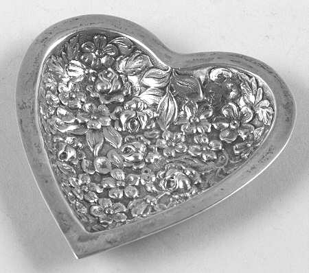Stieff Rose (Sterling, 1892, Hollowware) Heart Shape Pin Tray