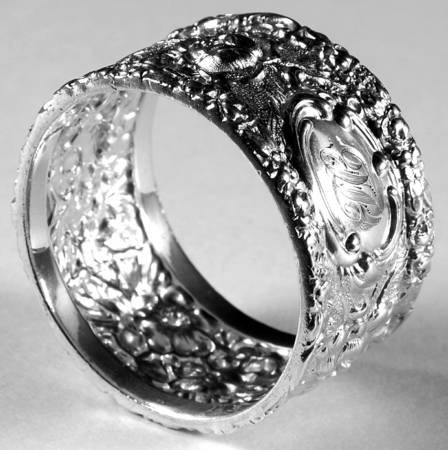 Stieff Rose (Sterling, 1892, Hollowware) Round Napkin Ring