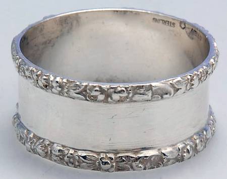 Stieff Rose (Sterling, 1892, Hollowware) Round Napkin Ring