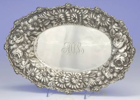 Stieff Rose (Sterling, 1892, Hollowware) 12" Bread Tray