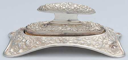 Stieff Rose (Sterling, 1892, Hollowware) Nail Buffer and Tray Set