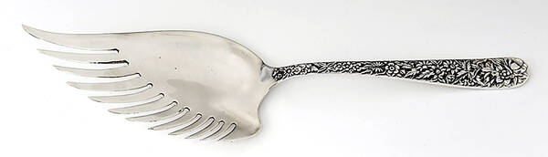 Repousse (Sterling, 1896, 925-1000) Solid Macaroni Server