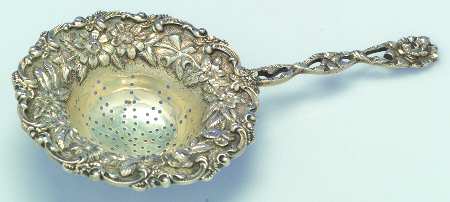 Repousse (Sterling, 1896, 925-1000) Solid Individual Overcup Tea Strainer