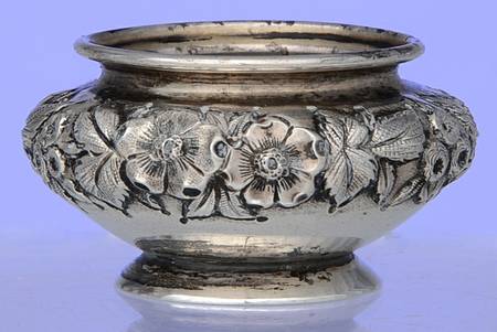 Repousse-Full Chased-Hand Chased Open Master Sterling Salt, No Liner