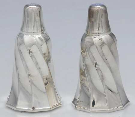Keswick (Silverplate, Hollowware) Salt and Pepper Set