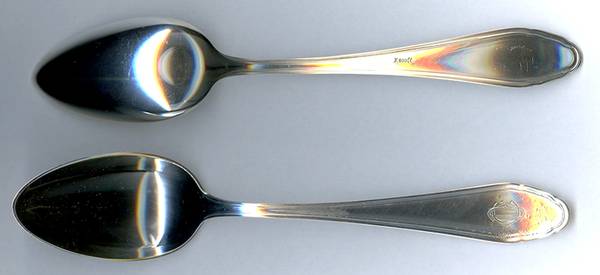 Chippendale (Sterling) Place/Oval Soup Spoon
