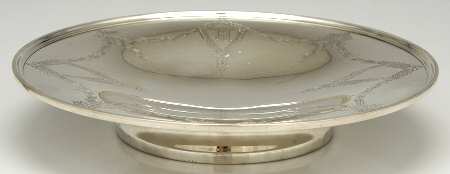 Betsy Patterson-Eng (Sterling, Hollowware) Sterling Footed Cake Plate