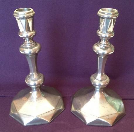 P113 (Pewter, Hollowware) 7" Candlestick