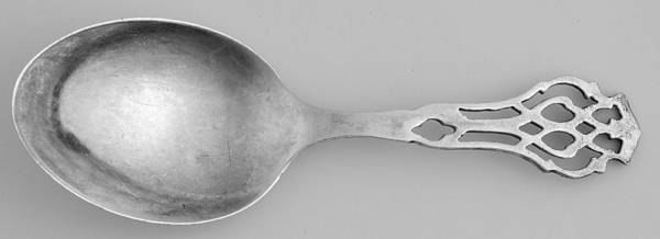 Chippendale (Sterling, 1910) Straight Handle Baby Spoon