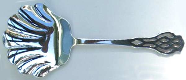 Chippendale (Sterling, 1910) Bon Bon Scoop