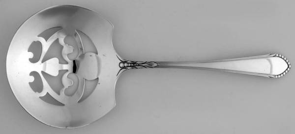 Coronet (Sterling, 1932) Solid Bon Bon Spoon