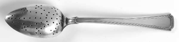 Cortland (Sterling, 1921) Solid Individual Tea Ball Spoon