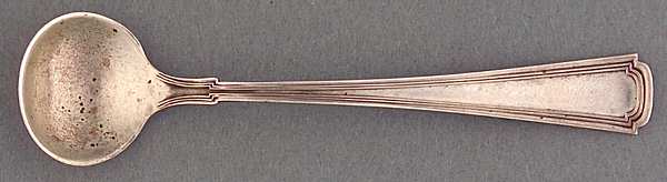 Cortland (Sterling, 1921) Master Salt Spoon
