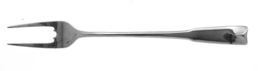 Colonial Theme (Sterling, 1964) Short Handle Pickle/Olive Fork by Lunt Silver