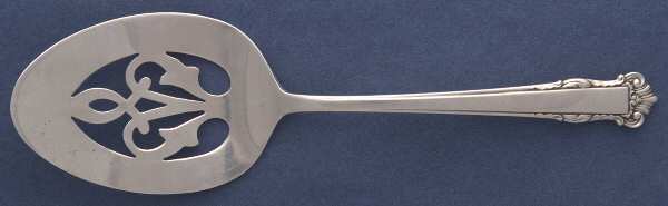 English Shell (Sterling, 1937) Large Cucumber Server