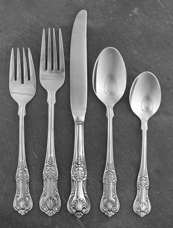 Hillsborough (Stainless, 1980) 5 Piece Place Setting by Lunt Silver