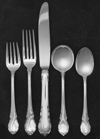 Modern Victorian (Sterling, 1941, No Monos) 40  Piece Estate Set