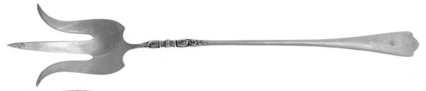 Nellie Custis (Sterling, 1915) Large Lettuce Serving Fork