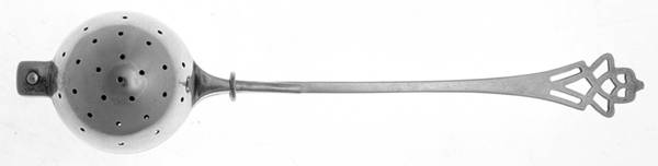 Pynchon (Sterling, 1910) Solid Individual Tea Ball Spoon