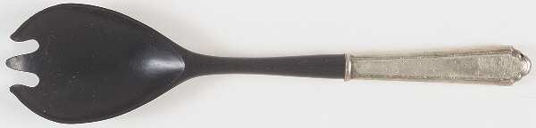 William & Mary (Sterling, 1921, No Monos) Salad Serving Fork with Plastic Prongs