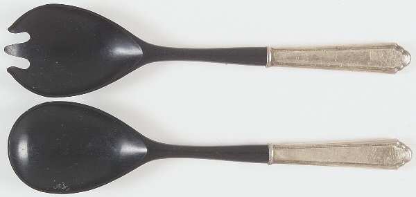 William & Mary (Sterling, 1921, No Monos) Plastic Bowl 2-Piece Salad Set