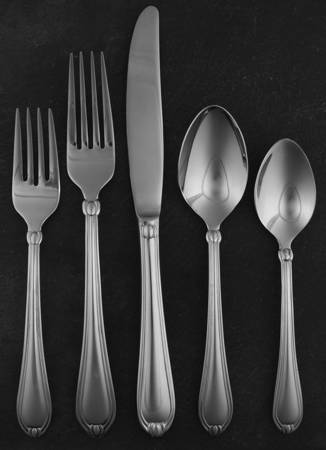 Chandelle 5 Piece Place Setting