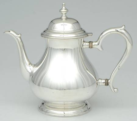 Mid Georgian (Sterling, Hollowware) Teapot
